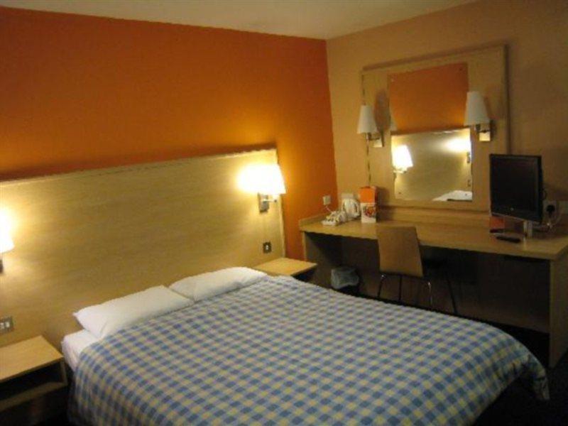 Travelodge Leeds Central Dış mekan fotoğraf