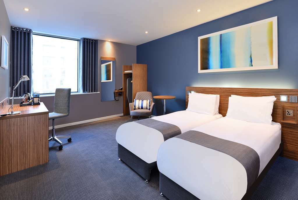 Travelodge Leeds Central Oda fotoğraf